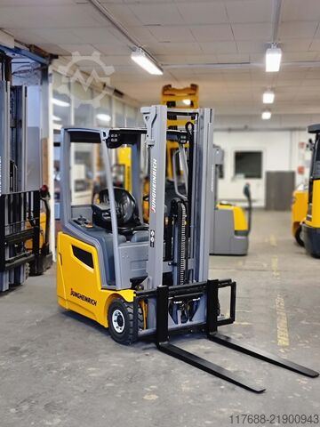Elektriskais trīsriteņu velosipēds Jungheinrich EFG 216k - Service Neu - Batterie 85% + Garantie