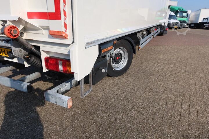 手提箱 Heiwo TGM 15.290 Trekker + Heiwo city trailer geïsole...