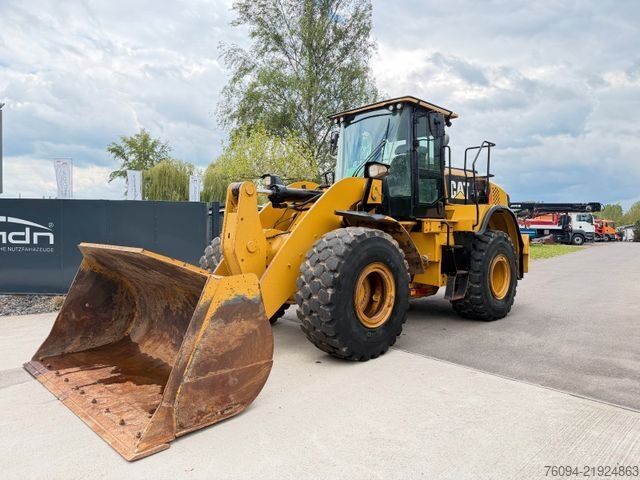لودر چرخ‌دار CATERPILLAR 950M
