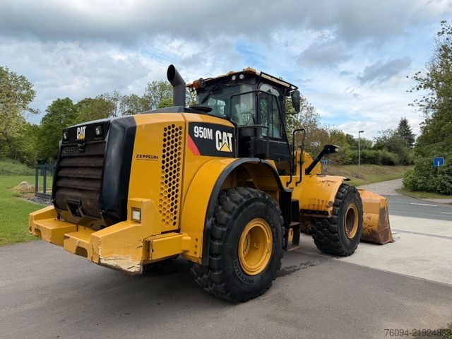 لودر چرخ‌دار CATERPILLAR 950M