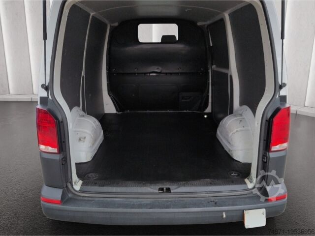 Furgoneta VW T6.1 Kasten KR 2.0TDI*R-Kam Klima AppConn Blueto