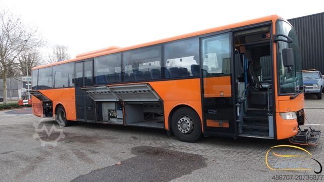 Bus pariwisata MERCEDES-BENZ Integro M, 57 Sitze