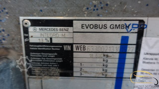 Bus pariwisata MERCEDES-BENZ Integro M, 57 Sitze