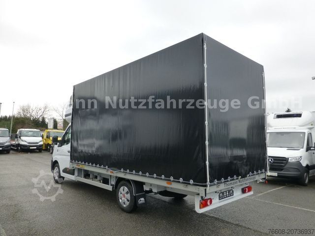 Curtain sider van RENAULT NEW Master Pritsche Plane Schlafkabine