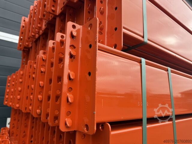 Hochregallager Palettenregaltraverse Bito PRO / K: 170 x 50 mm lichte Weite: 3.600 mm