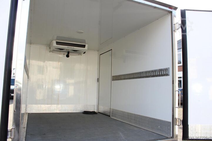 Kühltransporter Mercedes-Benz Sprinter 316 CDI E6  TK V-300 MAX Kühlkoffer Strom