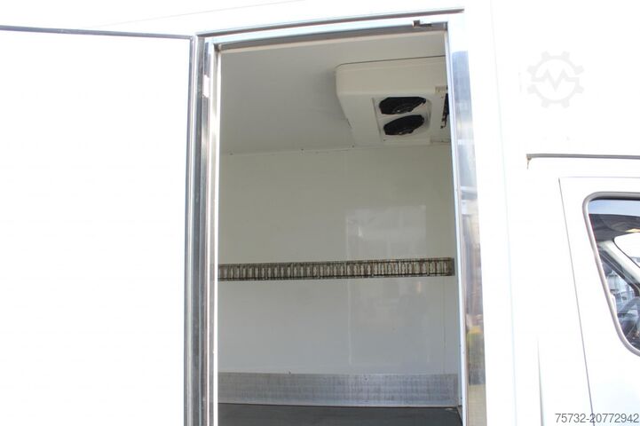 Kühltransporter Mercedes-Benz Sprinter 316 CDI E6  TK V-300 MAX Kühlkoffer Strom