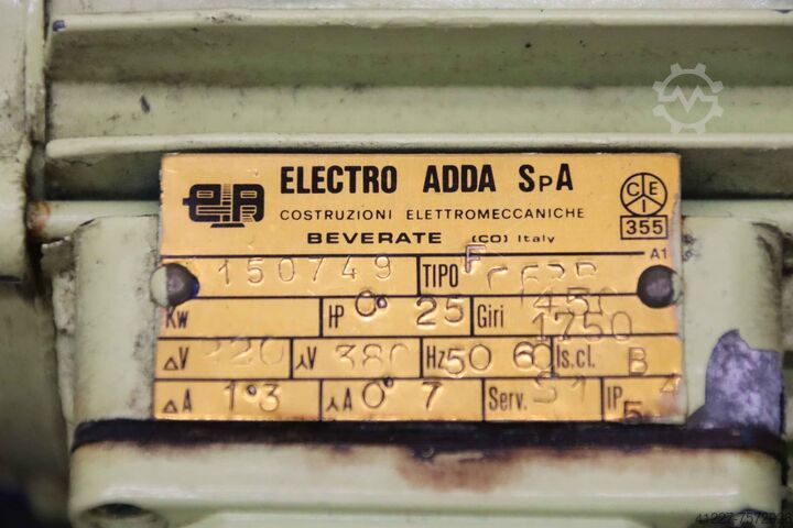 Fogaskerékmotor 0,18 kW 103 ford/perc Bonfiglioli Bierrebi MVF 49/P TA 103