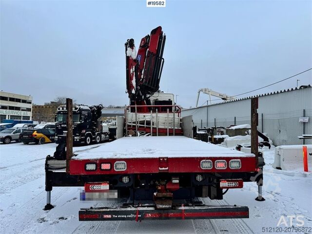 Camion-grue Volvo FH540 8x4 Tridem Crane truck w/ 50 t/m HMF crane w