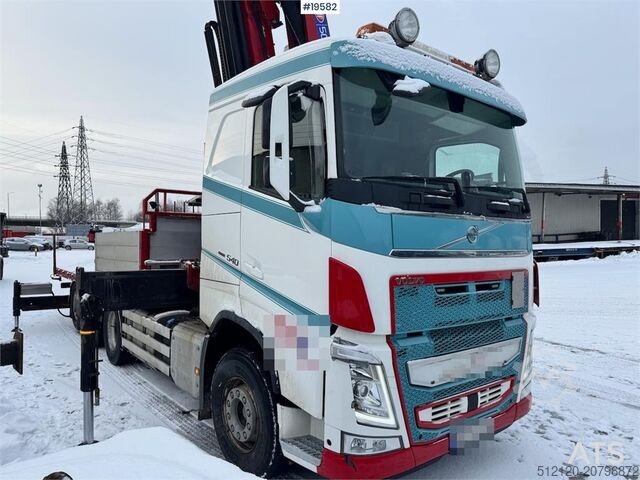 Camion-grue Volvo FH540 8x4 Tridem Crane truck w/ 50 t/m HMF crane w