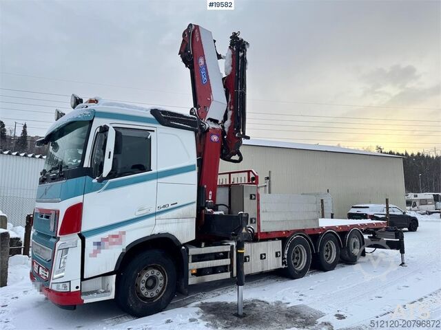 Camion-grue Volvo FH540 8x4 Tridem Crane truck w/ 50 t/m HMF crane w