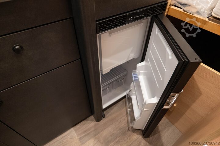 SUNLIGHT CLIFF 4X4 GREENTREK MINI VAN 带卫生间,新的 SUNLIGHT CLIFF 4X4 Greentrek