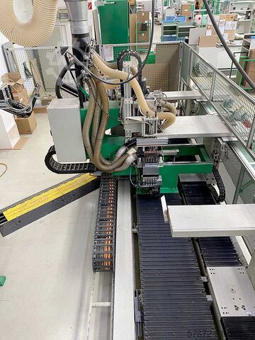 Машина за пробиване и вкарване Priess & Horstmann BAT-III-CNC