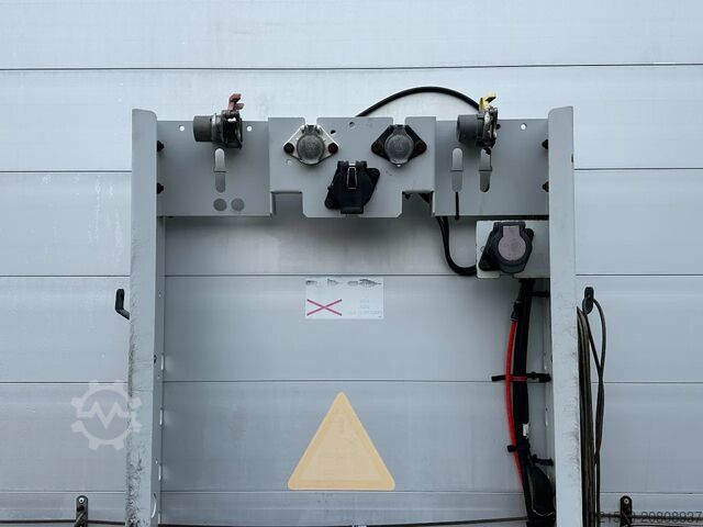 Posuvné plachty Schmitz Cargobull Mega Schuifzeil / Hydr. Hefdak / Saf-Disc / 09-...