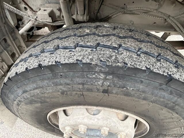 бетоновоз Astra HD9 84.50-80