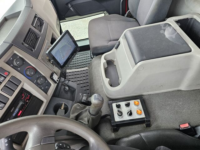 쓰레기 수거차 Volvo FL240 mit NTM 12cub K-2KMAXI 7.9+4.1 EUR