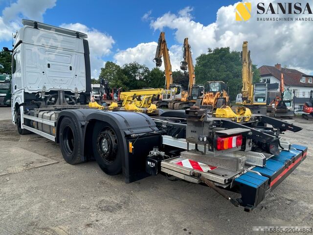 Kamion sa zamjenjivom nadogradnjom Mercedes-Benz Actros 2548/Angel Mirror/TÜV:01.27/Xenon