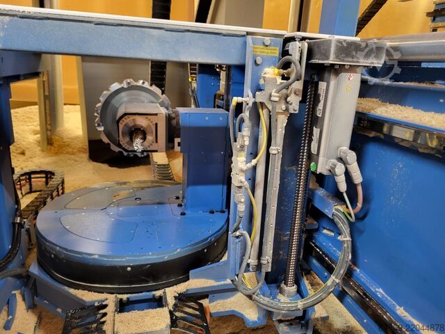 Stroj za obdelavo lesa Hundegger K2-Industry & Pick & Feed