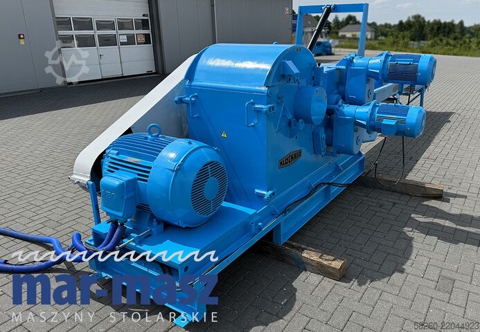 Makinë copëtuese druri Klockner 200x500H-4WT