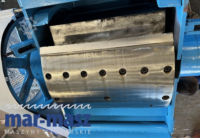 Makinë copëtuese druri Klockner 200x500H-4WT