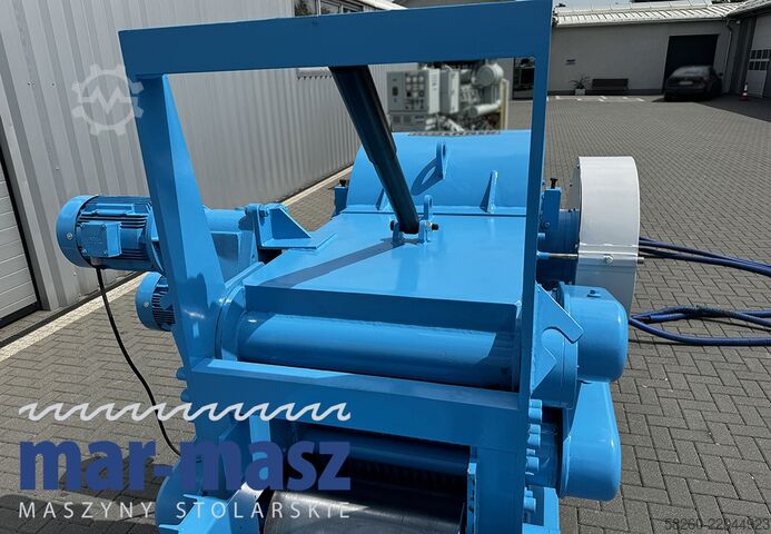 Makinë copëtuese druri Klockner 200x500H-4WT