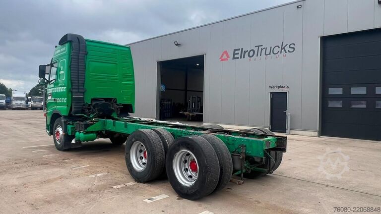 Chassis med førerhus Volvo FH 520 (6X4 / LONG CHASSIS / FRONT STEEL)