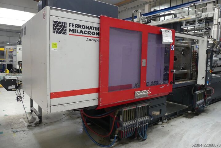 Sprøjtestøbemaskine FERROMATIK K-TEC 250s FERROMATIK MILACRON K-TEC 250s