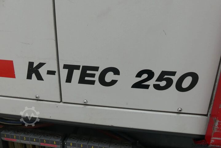Sprøjtestøbemaskine FERROMATIK K-TEC 250s FERROMATIK MILACRON K-TEC 250s