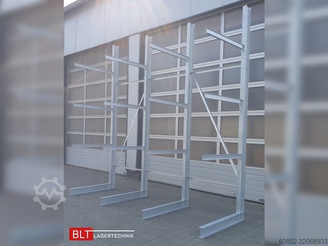 Konsolreol ca. 4,02 lfm. Kragarmregal  H:400cm T: 137 cm , 500 kg/Arm , 4 Lagerebenen