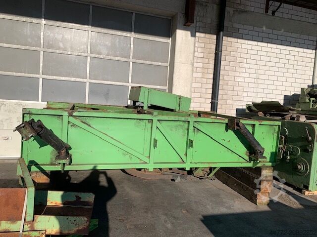 Dikey elek / Titreşimli ayırıcı Drevostroj TS 120