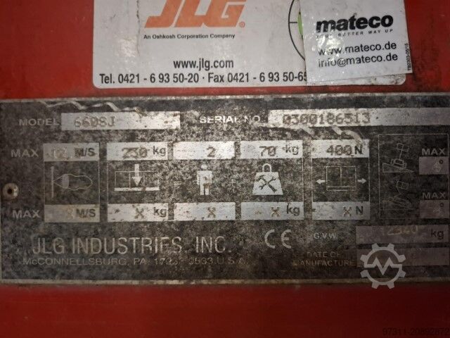 Plateforme de travail télescopique JLG 660SJ