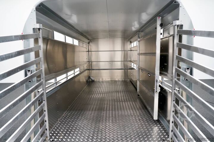 ремарке за добитък Ifor Williams TA510 | 14x6 434X178X183CM VIEHANHÄNGER | 2X LÜFTUNG