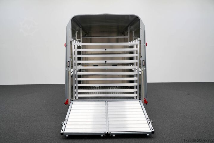 ремарке за добитък Ifor Williams TA510GT | 16x7 | TANK | RAMPE-/TÜR-KOMBI 497X178X214CM VIEHANHÄNGER | 2X LÜFTUNG