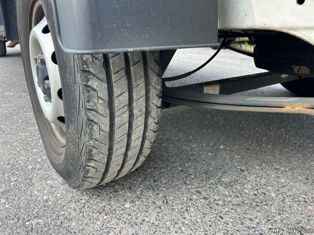 Dostavno vozilo s kesonom FIAT Ducato  Koffer+LBW*Navi*Klima*Kamera*140PS*Top*