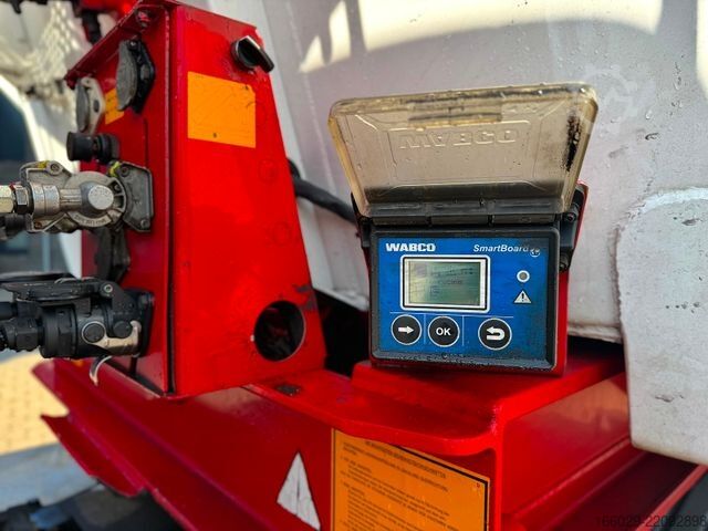 Billenős félpótkocsi BENALU Bulkliner 95 S 50 m³ Agrar