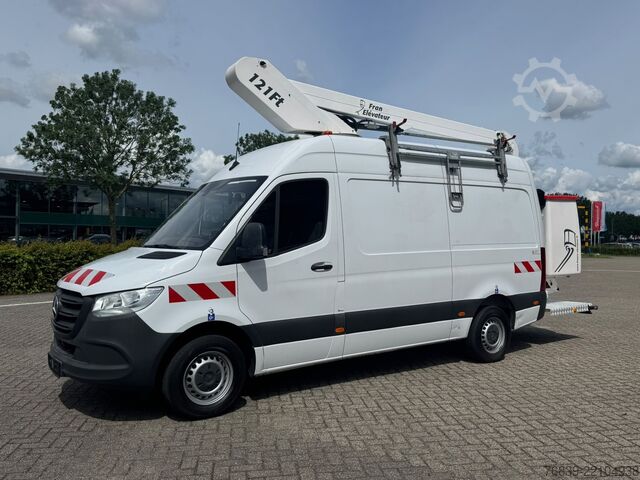 Platform pengangkatan Mercedes-Benz Sprinter 314 CDI 277 draaiuren