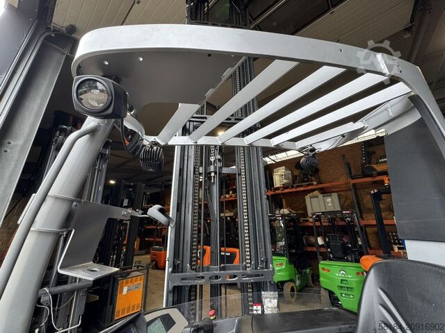 Retrákový vozík Still FM-X 20