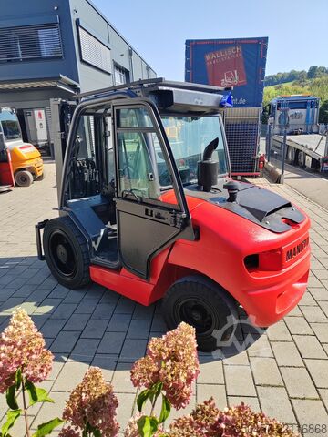 Forklift Medan Berat Manitou MSI 35 new tires