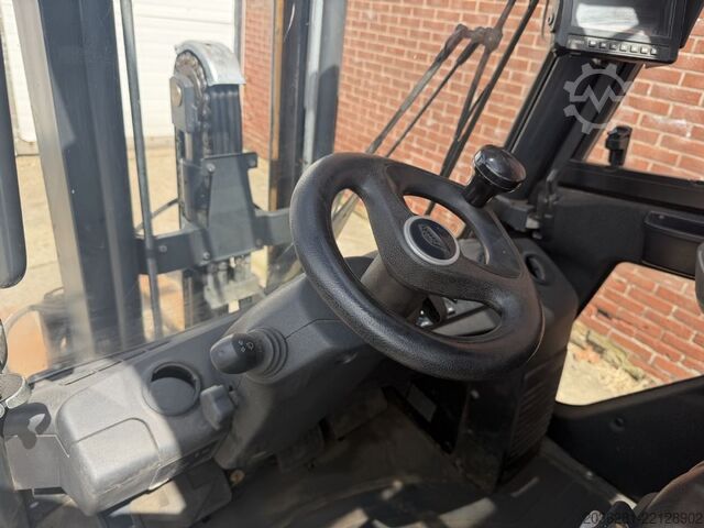 Montacargas de GLP Linde H30T-02