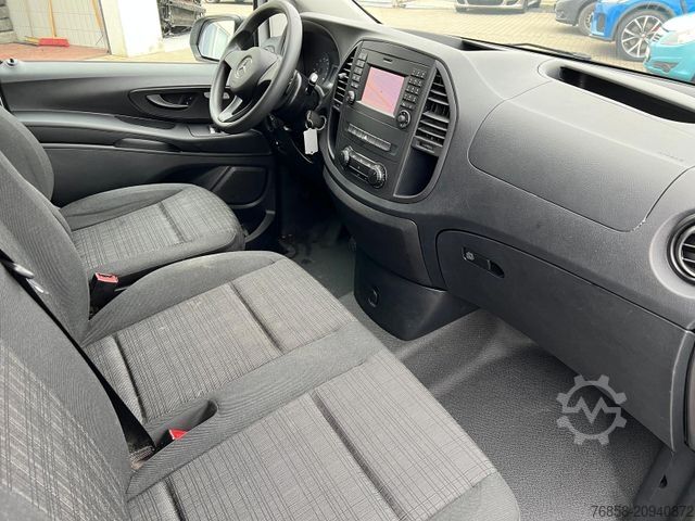 Kastenwagen MERCEDES-BENZ eVito KA Lang 3Sitzer Kamera Navi Flügeltüren