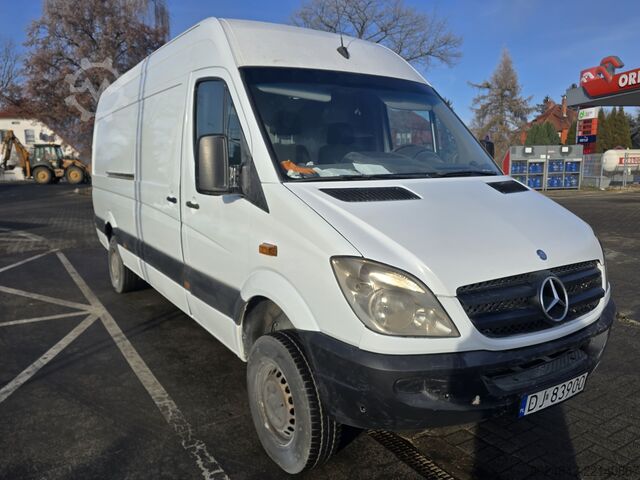 Mercedes-Benz Sprinter 906 4x4 Mercedes-Benz 906 Furgon 4x4