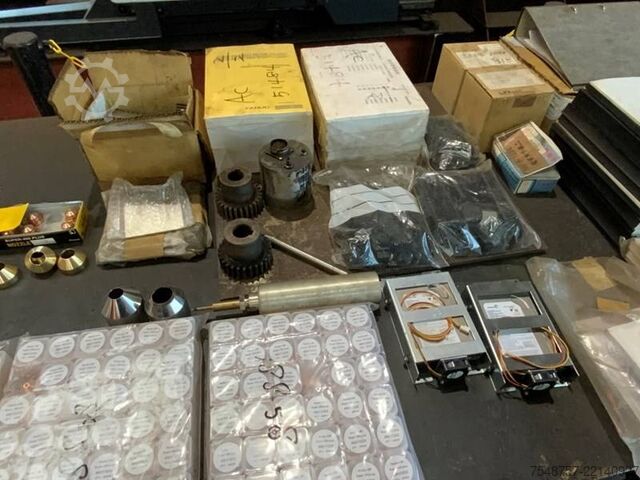 Mesin pemotong plasma Koike Versagraph 6000
