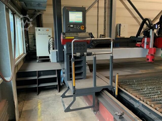 Mesin pemotong plasma Koike Versagraph 6000