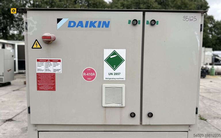 Охолоджувач. Used Aircooled chiller Daikin EWAQ155G-SS139 154.4 kW. 2018 yom