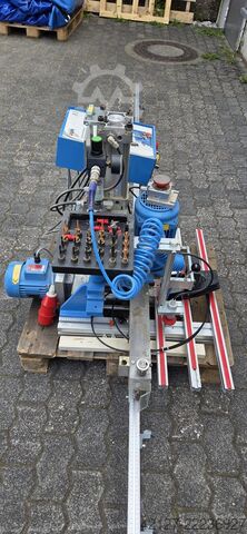 آلة حفر التجهيزات مع وحدة تغذية أفقية. Hettich Blue Max 19 - FS