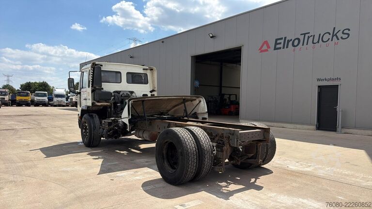 Chassis med førerhus Volvo FL 250 (10 BOLTS / 10 BOULOTS / 18 TONNES / MAN...