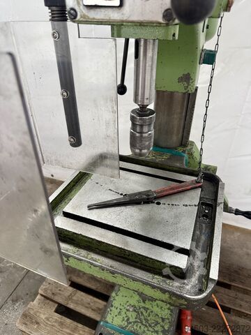 Máy khoan trụ Alzmetall AX 3/SV