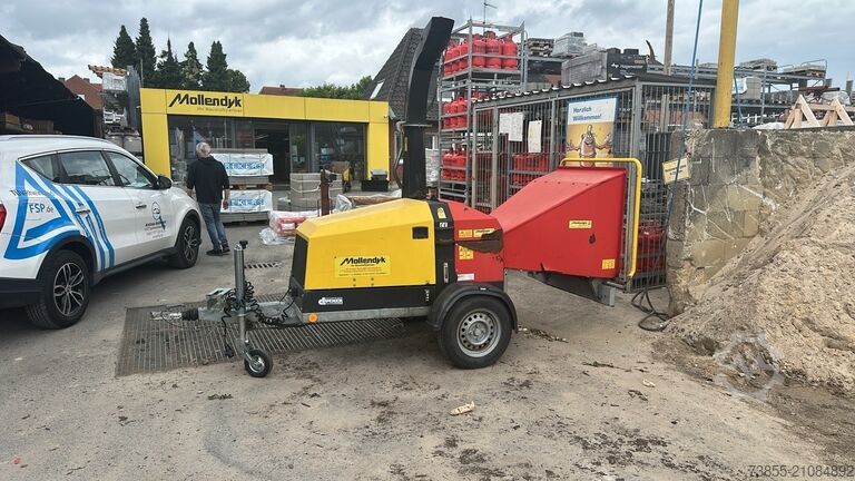 Shredder Dücker HM 160 Wood Chipper