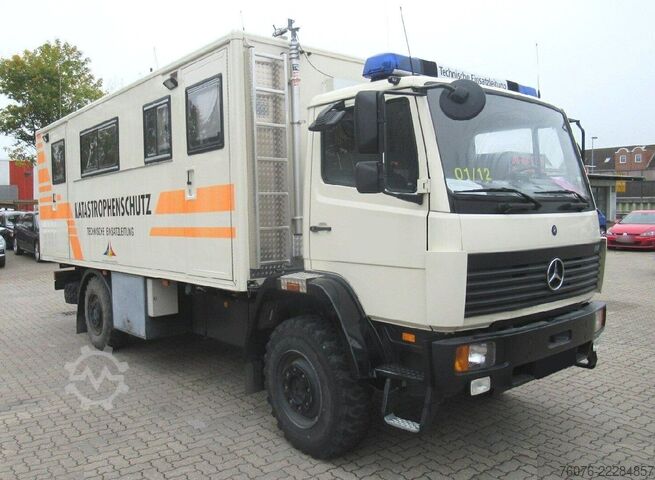 کامیون جعبه‌ای MERCEDES-BENZ 917 A 4x4 Allrad Einzelbereift 6m Koffer Klima
