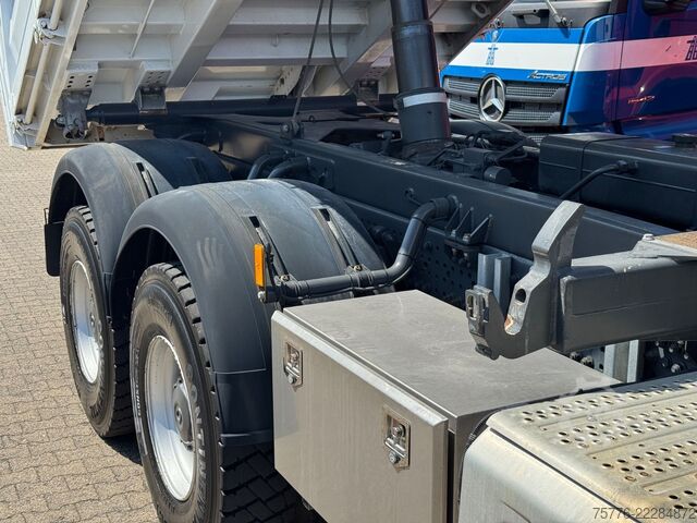 Three-sided tipper truck MERCEDES-BENZ 3343 Arocs 4 Allrad 6x6 MEILLER  Only 34.000 Km